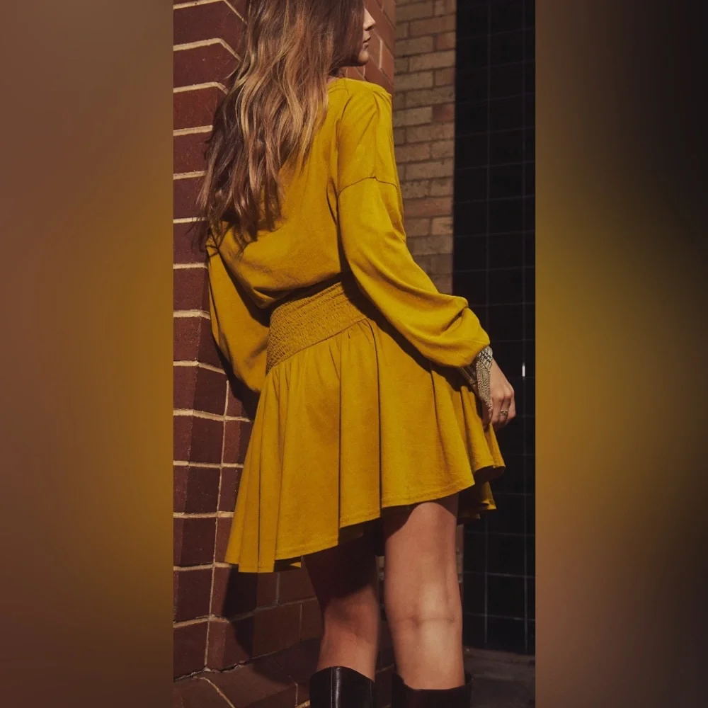 Free People Long-Sleeve Mini Dress/Mustard/Off-Shoulder (most loved mini) - M